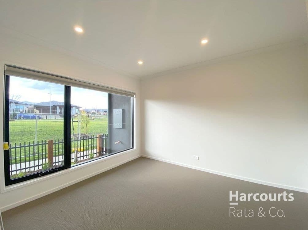 11 Meroo Walk, Wollert, VIC 3750, Wollert - Thumbnail 8