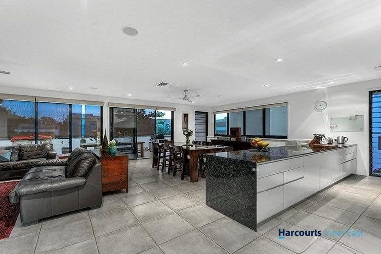 32 Waterline Crescent, BULIMBA, QLD 4171, Bulimba - Thumbnail 4