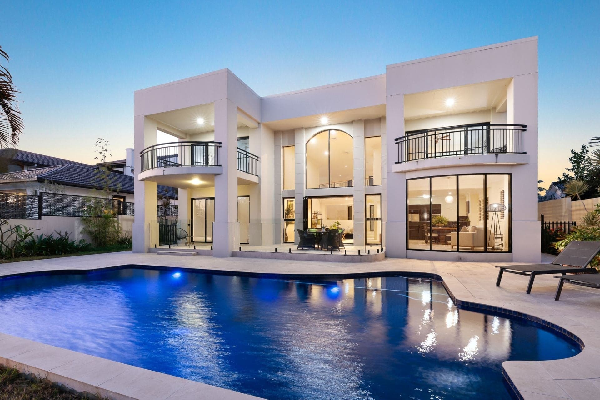 8 Excalibur Court, Sovereign Islands QLD 4216, Sovereign Islands - Image 1