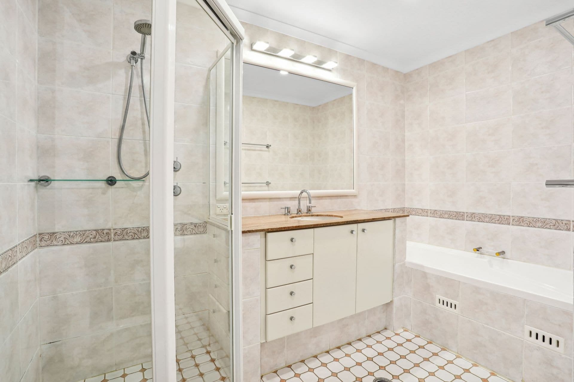 21/6 Paul Street, Bondi Junction, Bondi Junction - Image 1