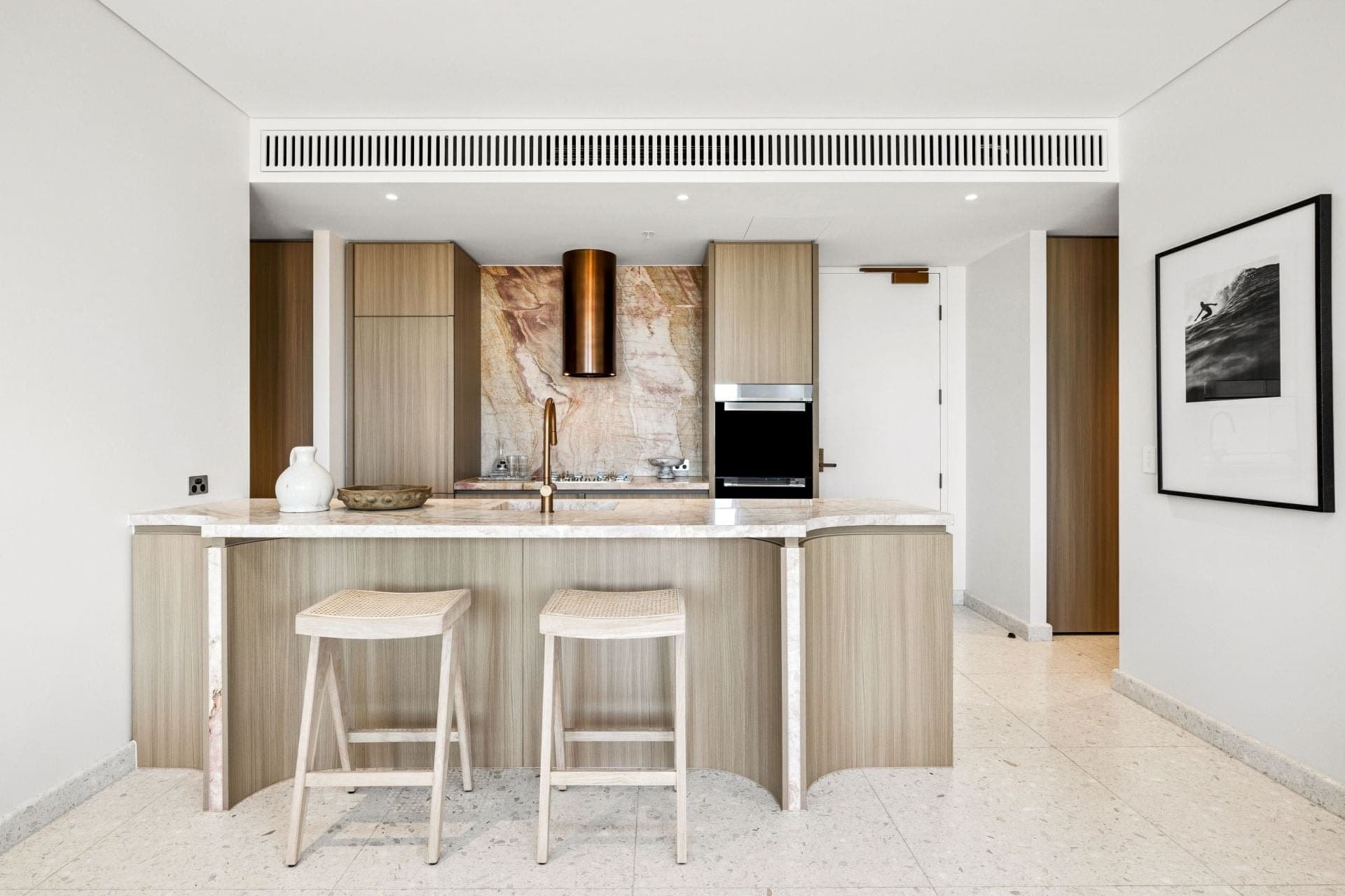 B214/81 Wellington Street, Bondi Beach, Bondi Beach - Thumbnail 2