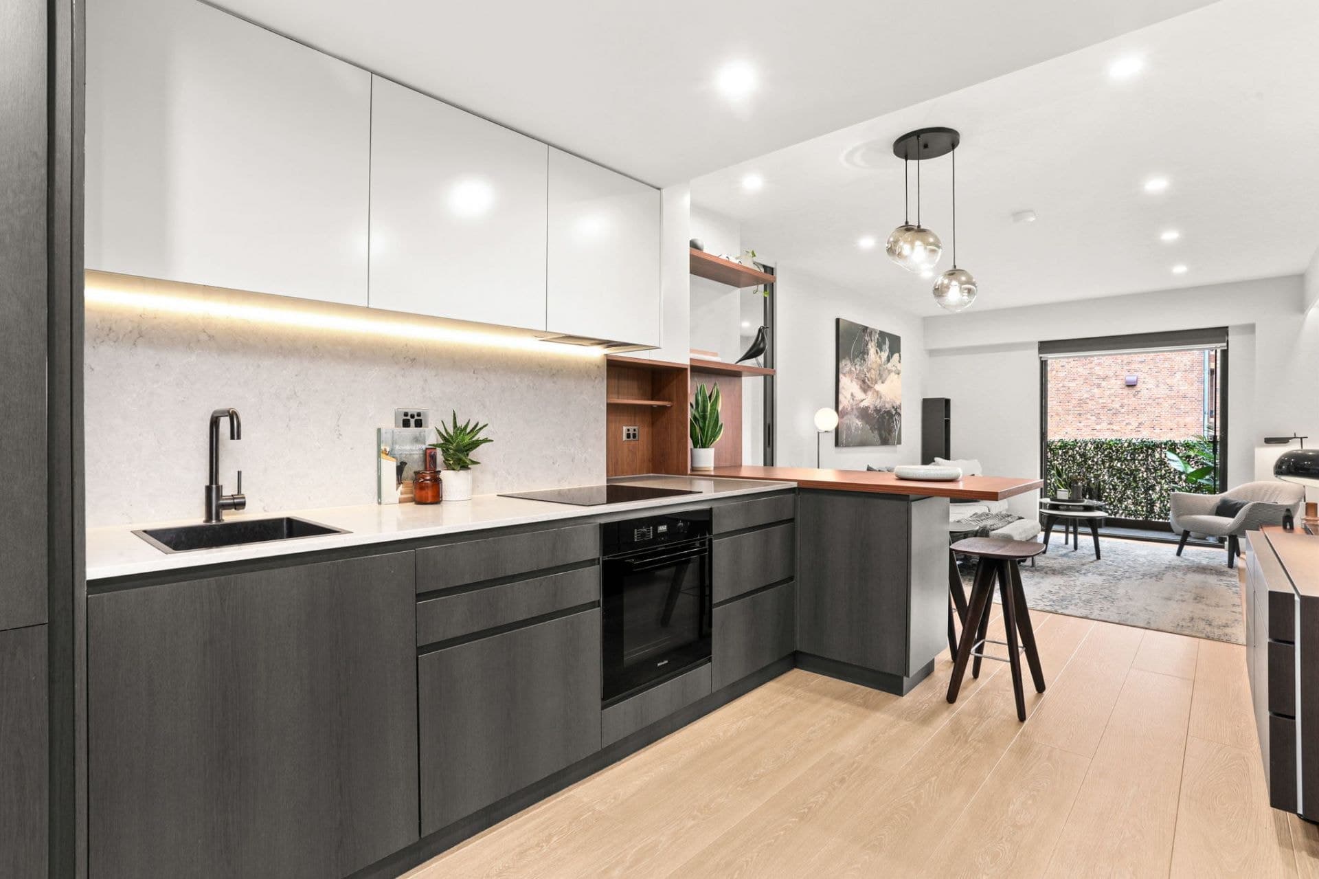 403/50 Macleay Street, Potts Point, Potts Point - Thumbnail 3