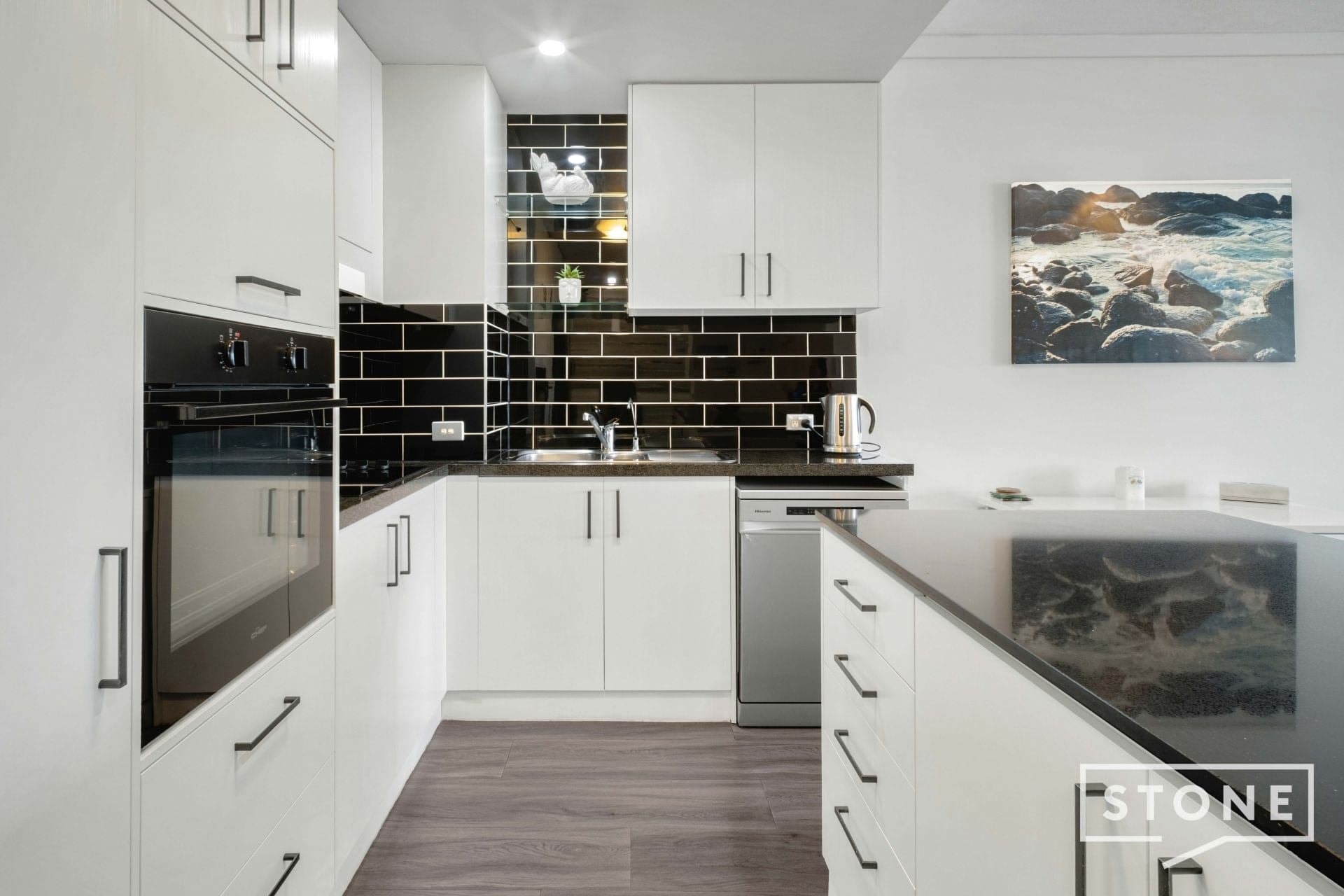 207/360 Marine Parade, Labrador, Labrador - Thumbnail 4