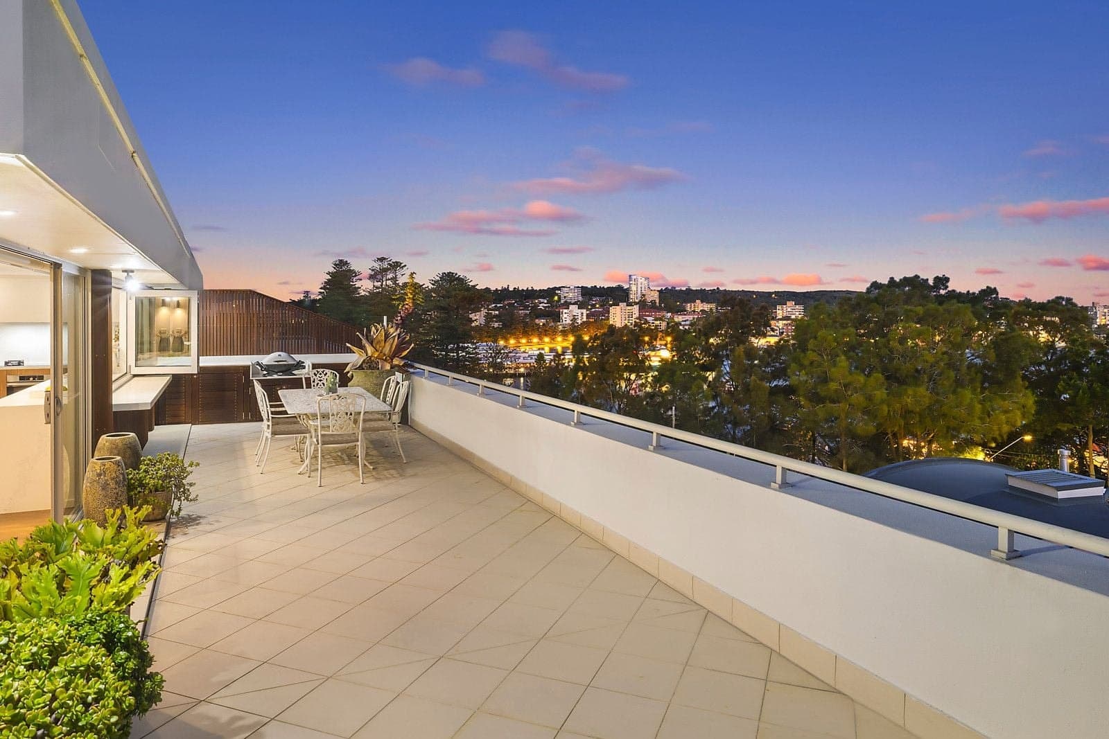 501/95 West Esplanade, Manly, Manly - Thumbnail 3