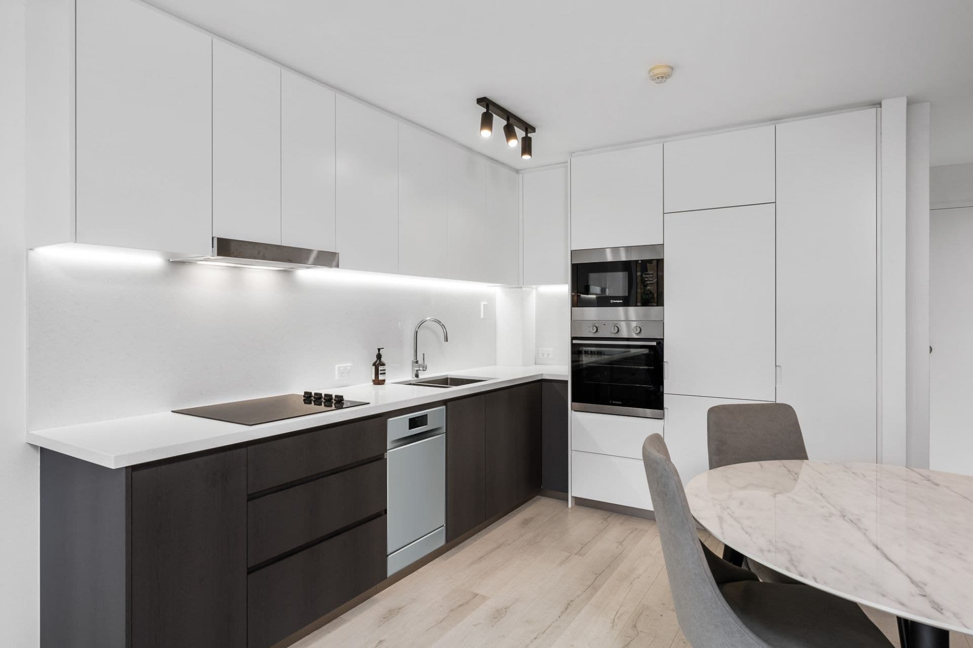 62/103 Victoria Street, Potts Point, Potts Point - Thumbnail 4