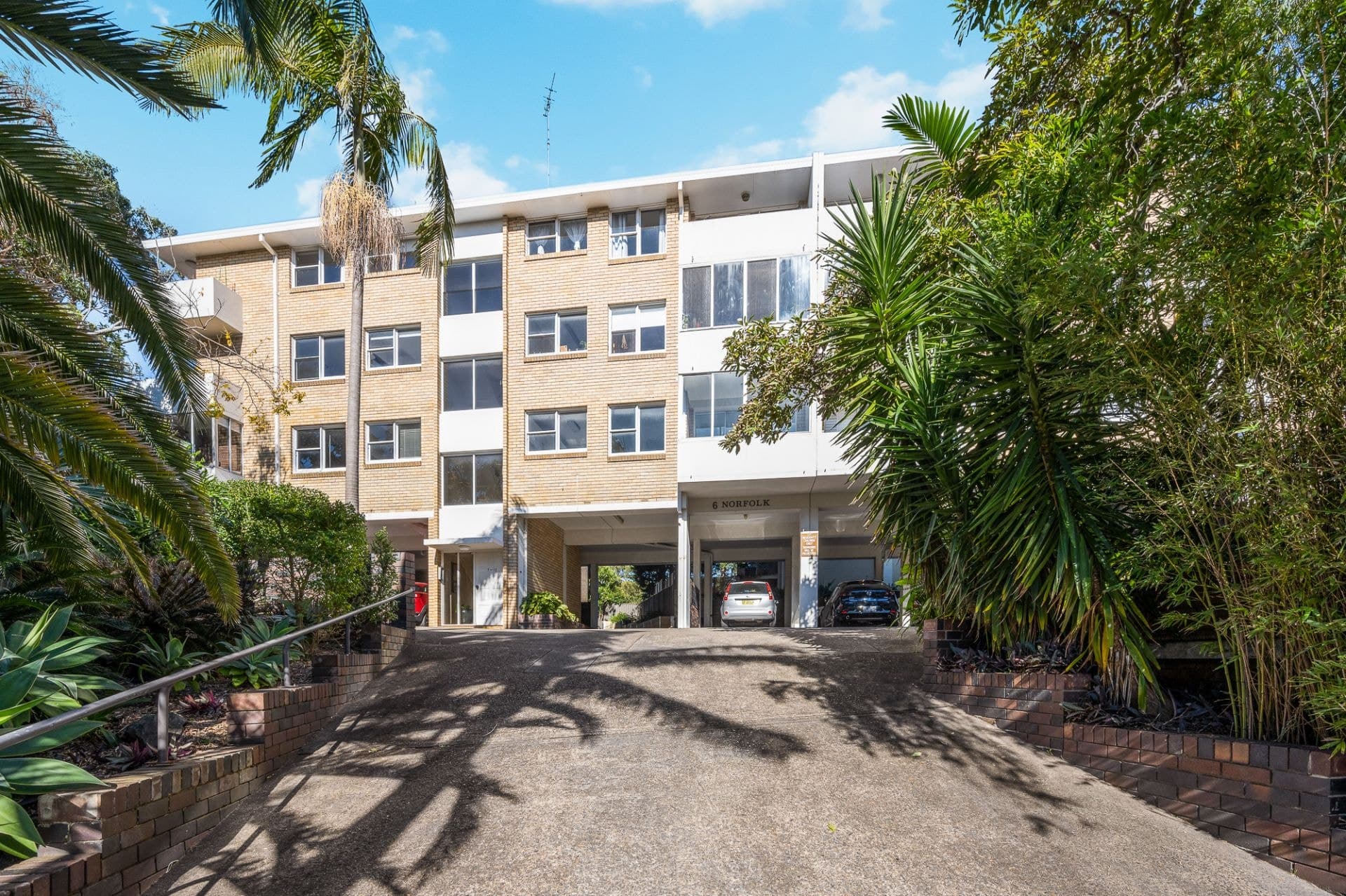 15/6 Garie Place, South Coogee, South Coogee - Image 1