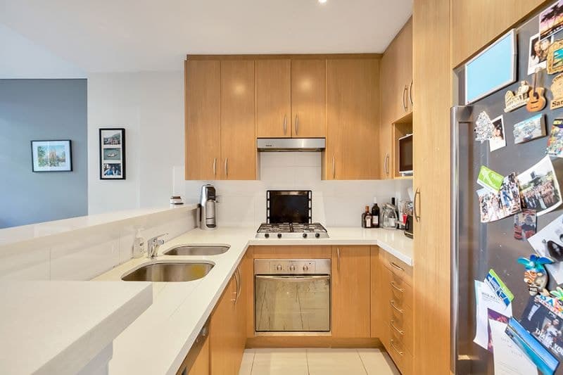 544/7 Crescent Street, Waterloo, Waterloo - Thumbnail 3