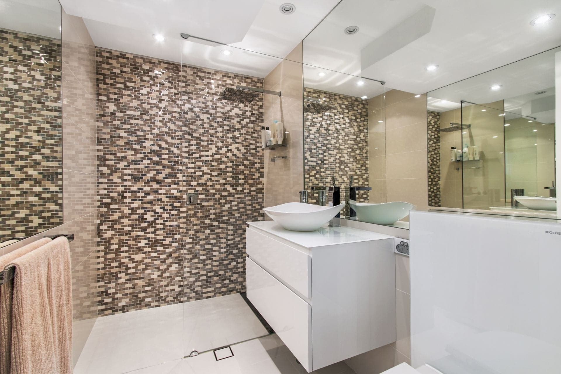 202/2 Springfield Avenue, Potts Point, Potts Point - Thumbnail 5