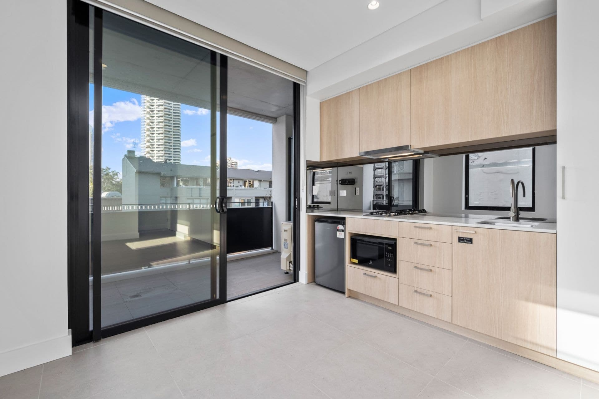 209/89 Crown Street, Darlinghurst, Darlinghurst - Thumbnail 2