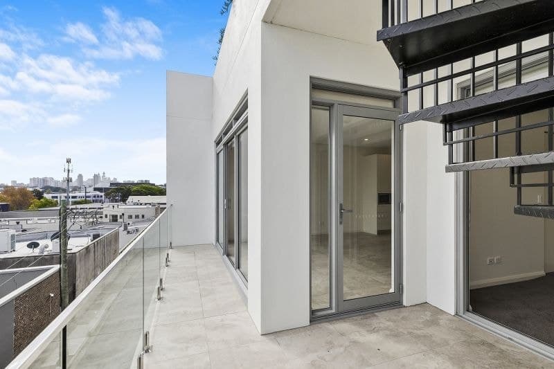 30/21-27 William Street, Alexandria, Alexandria - Image 1
