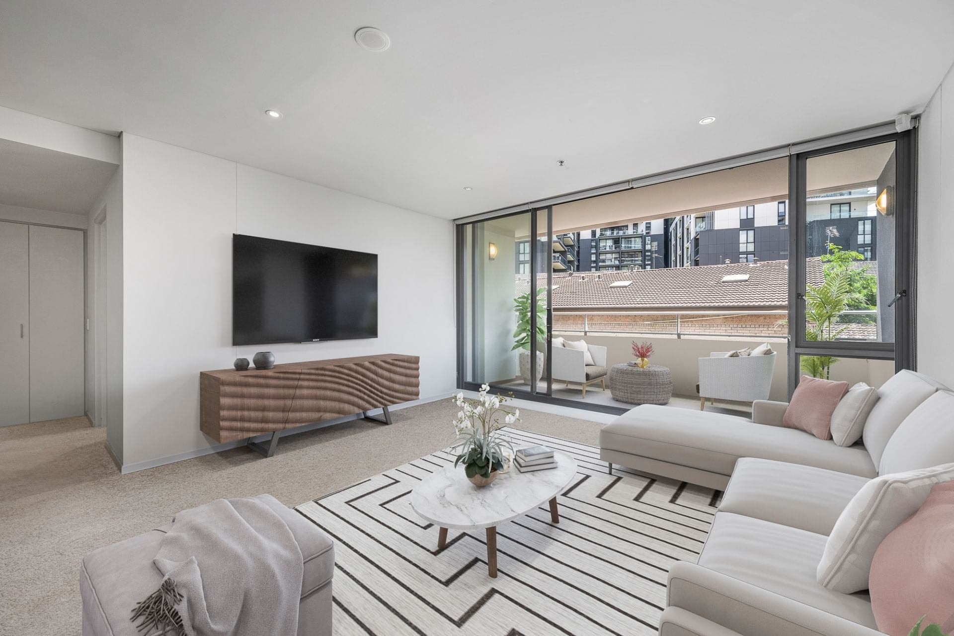 105/1 Cambridge Lane, Chatswood, Chatswood - Thumbnail 2