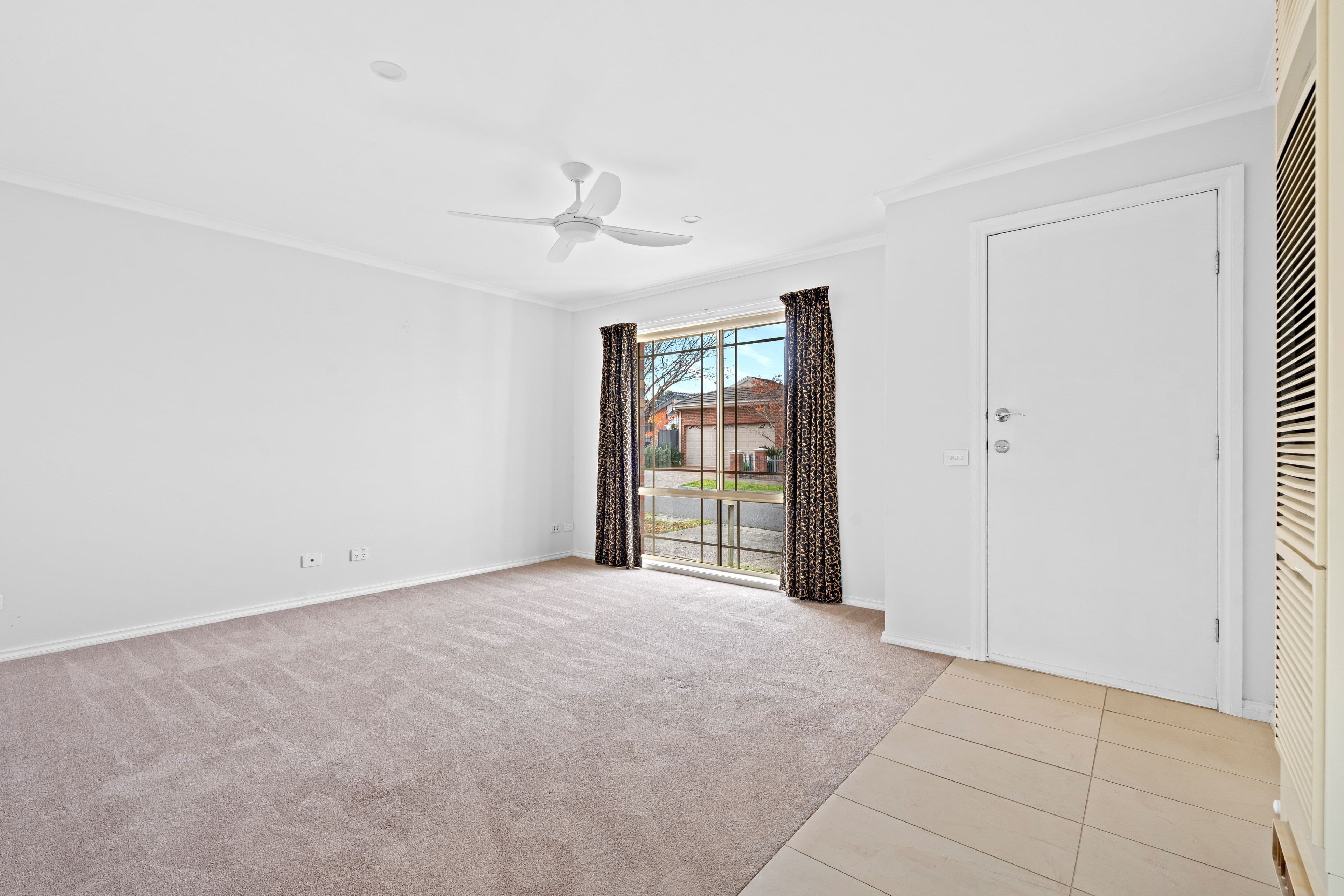 17 Kipping Rise, South Morang VIC 3752, South Morang - Thumbnail 2