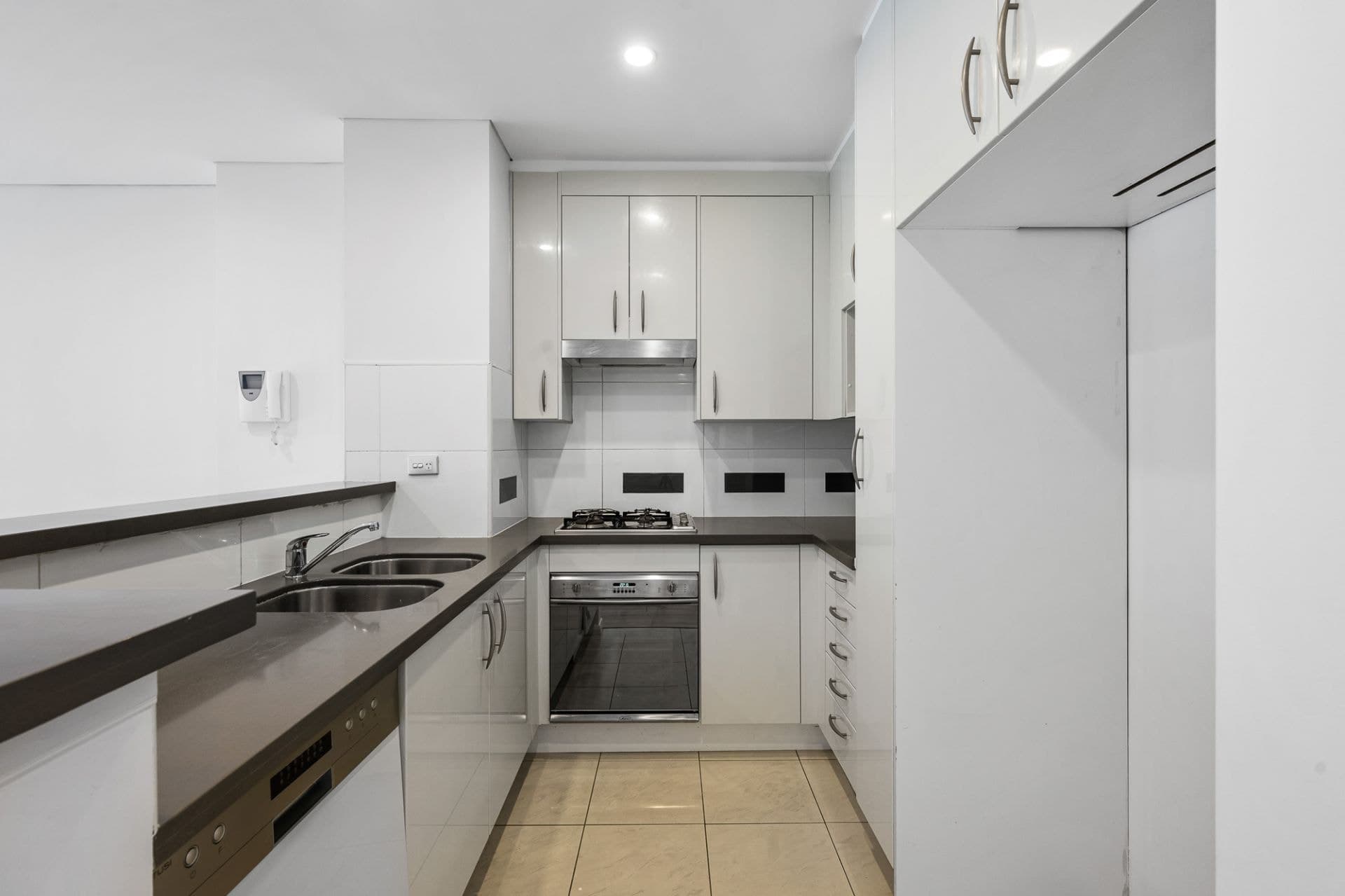 311/6 Lachlan Avenue, Waterloo, Waterloo - Thumbnail 3