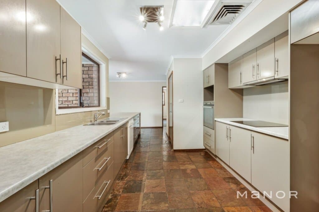 136 Showground Road Castle Hill, Castle Hill - Thumbnail 4