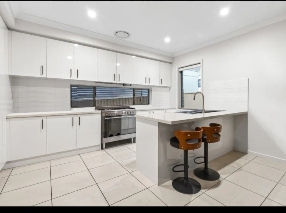 46 46a Alanas Avenue Oatlands, Oatlands - Thumbnail 4
