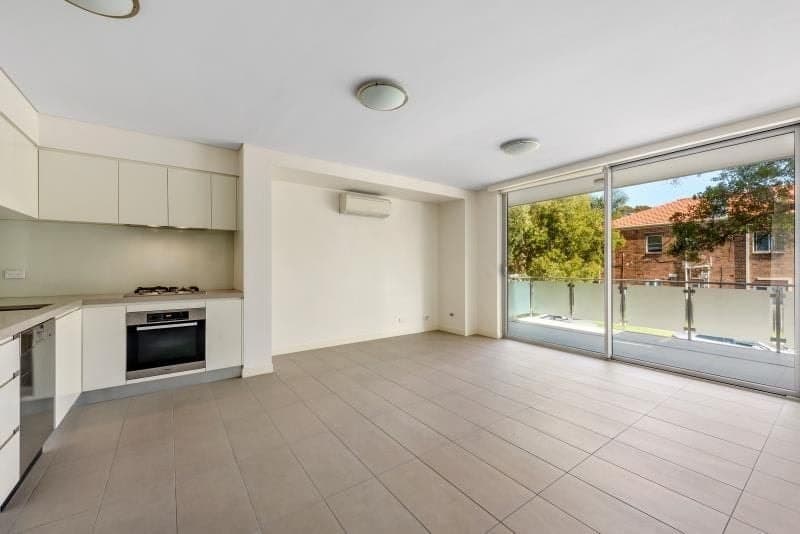 3/57-59 Beach Road, Bondi, Bondi - Thumbnail 2