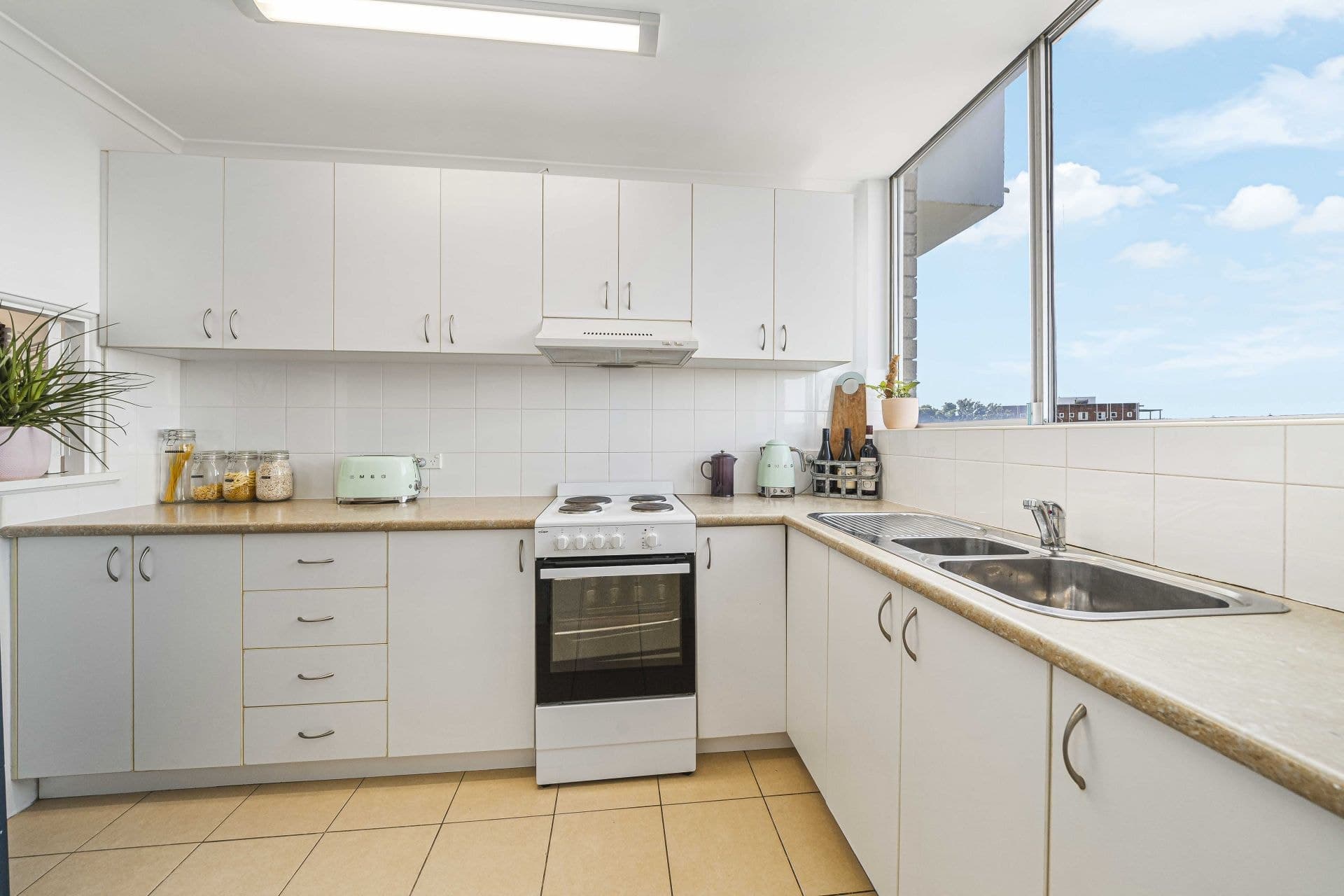 11/38 O'Brien Street, Bondi Beach, Bondi Beach - Thumbnail 3