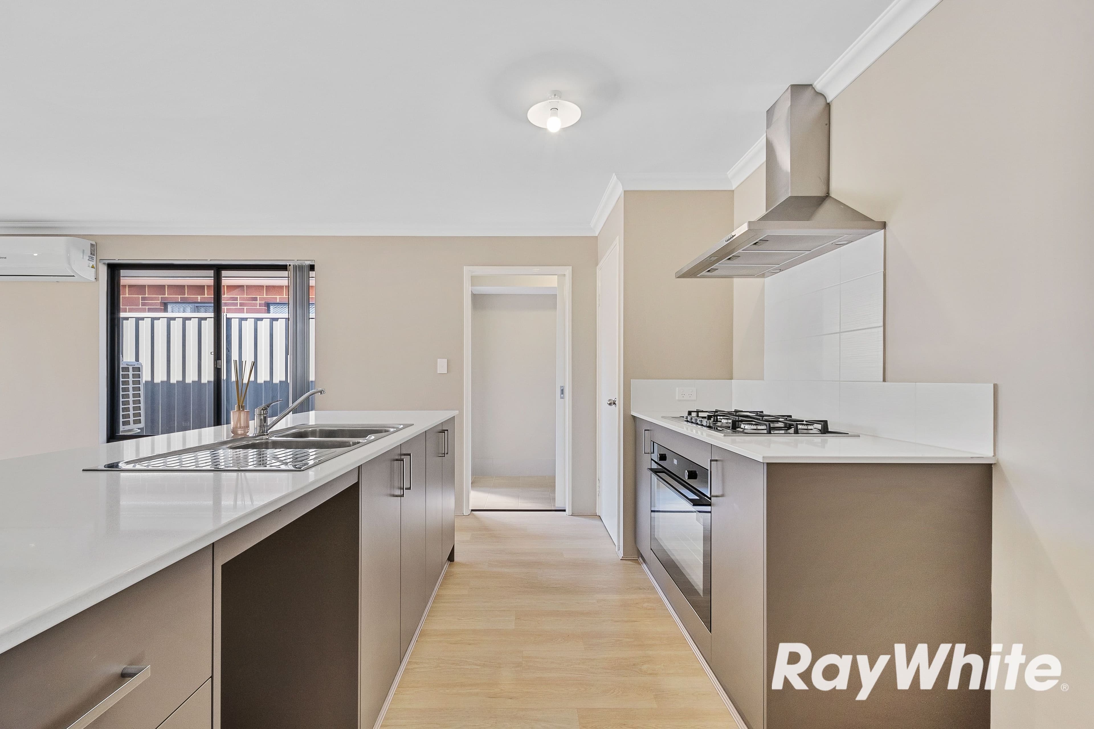 119 Alverstone Boulevard, Lakelands WA 6180, Lakelands - Thumbnail 3