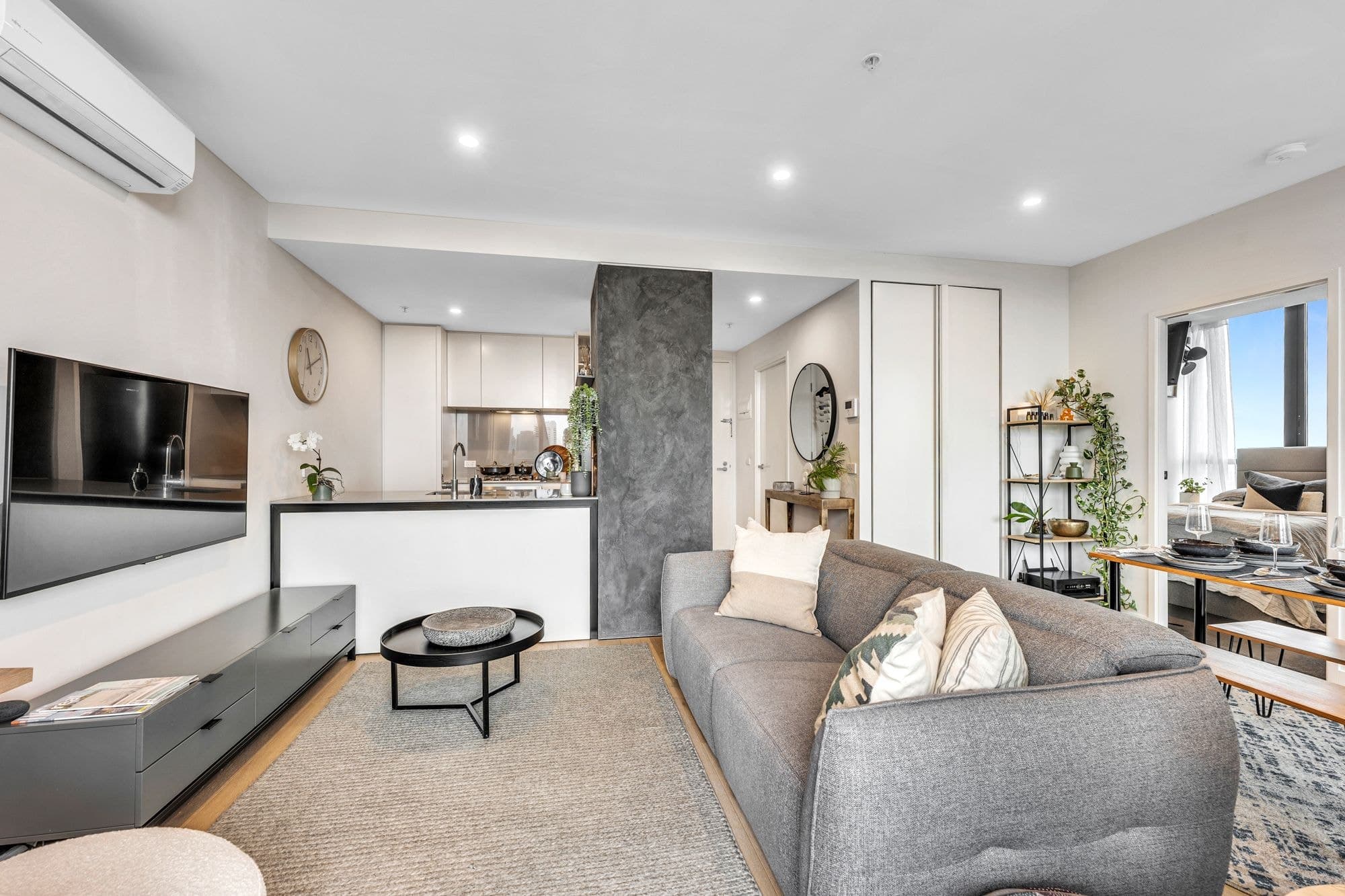 1502/89 Gladstone Street, South Melbourne VIC 3205, South Melbourne - Thumbnail 2