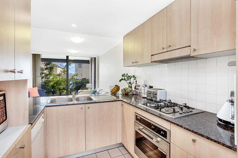 506/41 Refinery Drive, Pyrmont, Pyrmont - Thumbnail 3