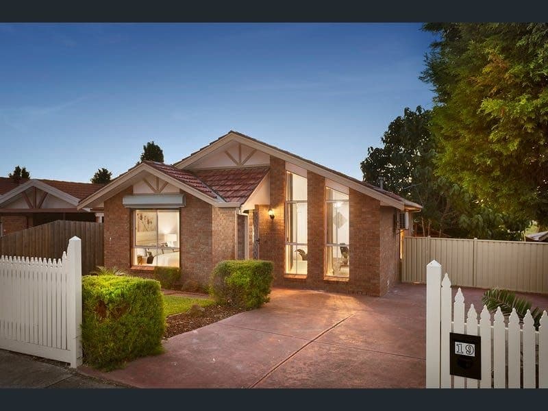 19 Bowman Drive, Mill Park VIC 3082, Mill Park - Image 1