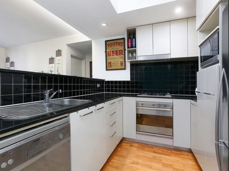111/1A Tusculum Street, Potts Point, Potts Point - Thumbnail 3
