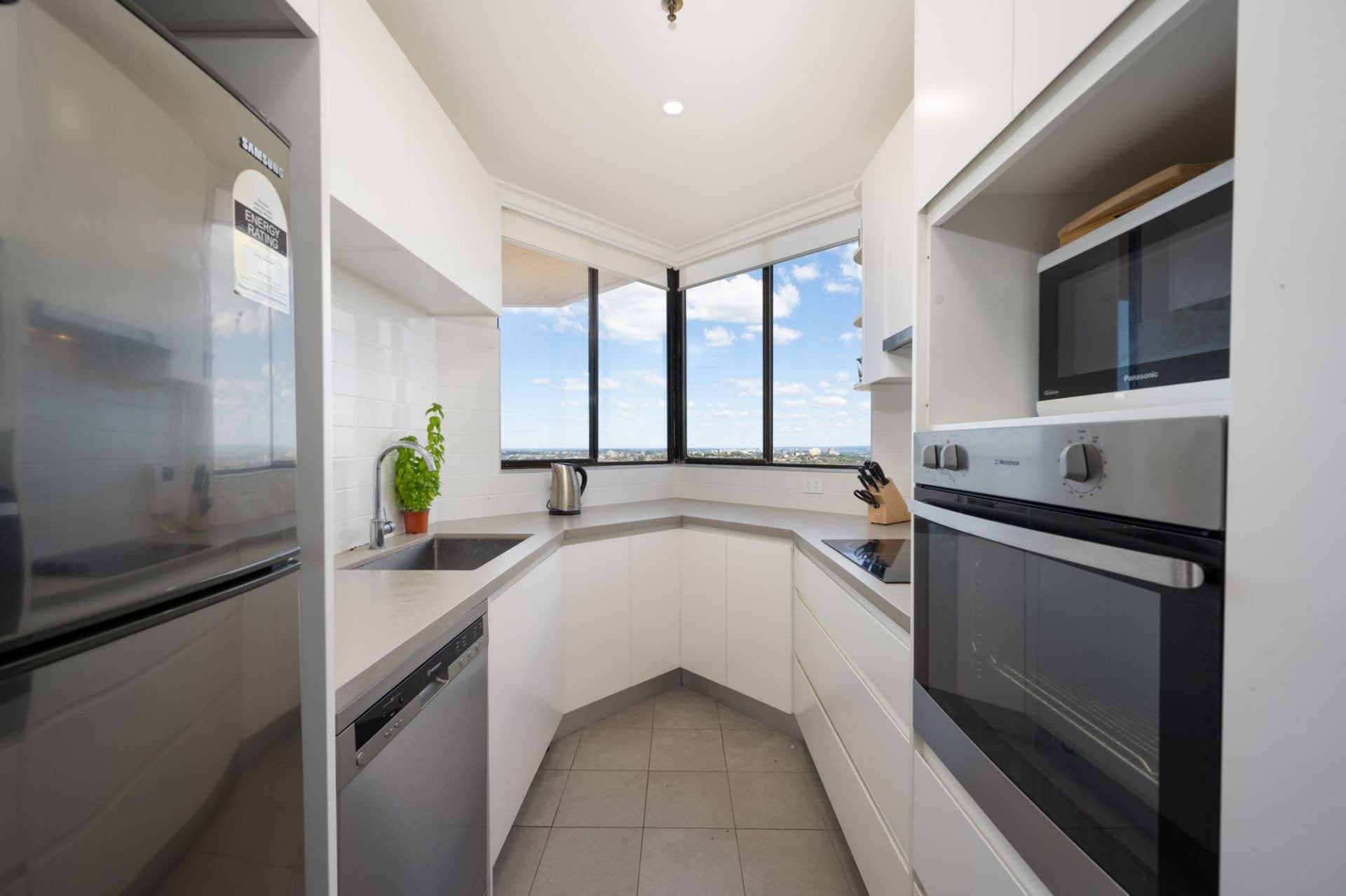 2104/71-73 Spring Street, Bondi Junction, Bondi Junction - Thumbnail 3