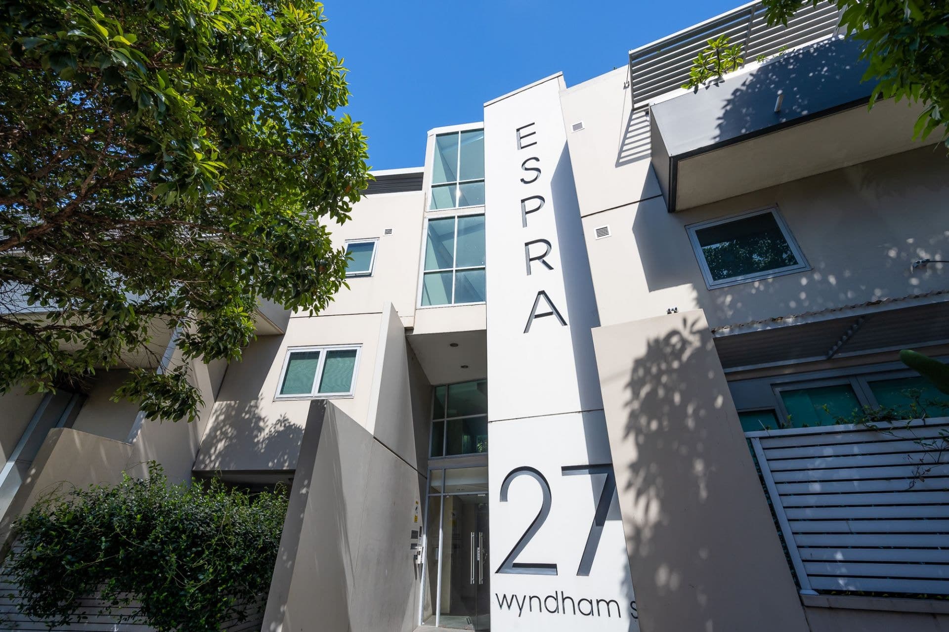30/27 Wyndham Street, Alexandria, Alexandria - Image 1