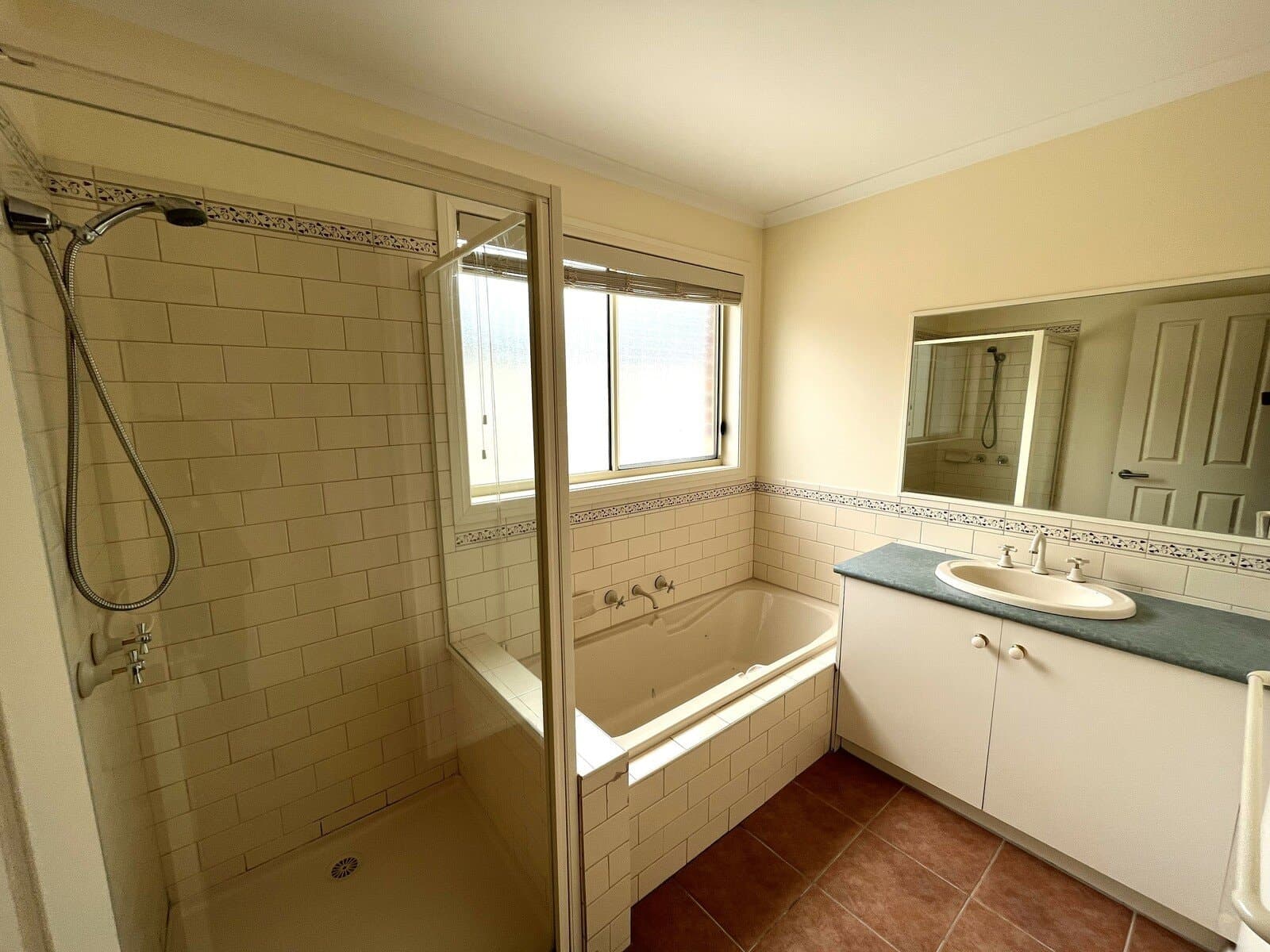 61 Rebecca Drive, LEOPOLD, Leopold - Thumbnail 8