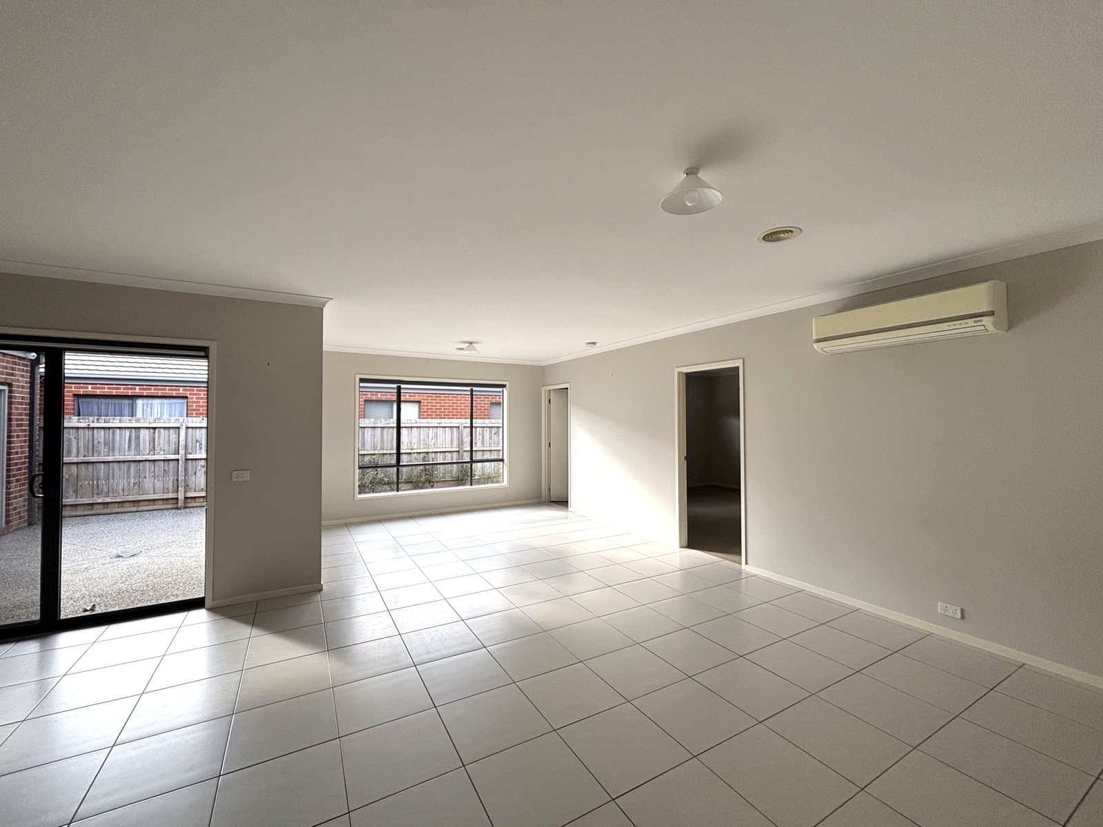 15 Portrush Loop, ARMSTRONG CREEK, Armstrong Creek - Thumbnail 5