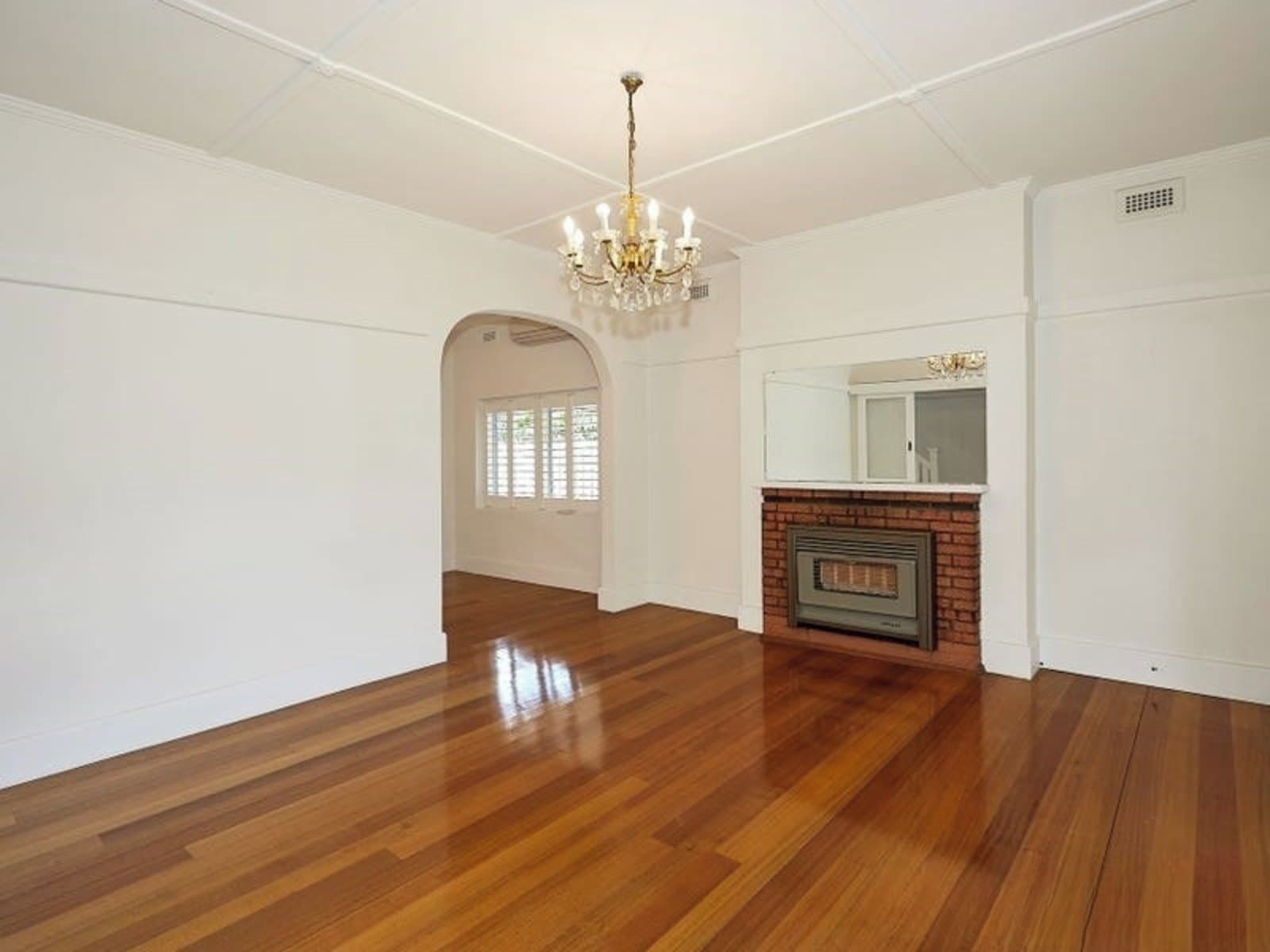 55 Crichton Avenue, Port Melbourne, Port Melbourne - Thumbnail 8