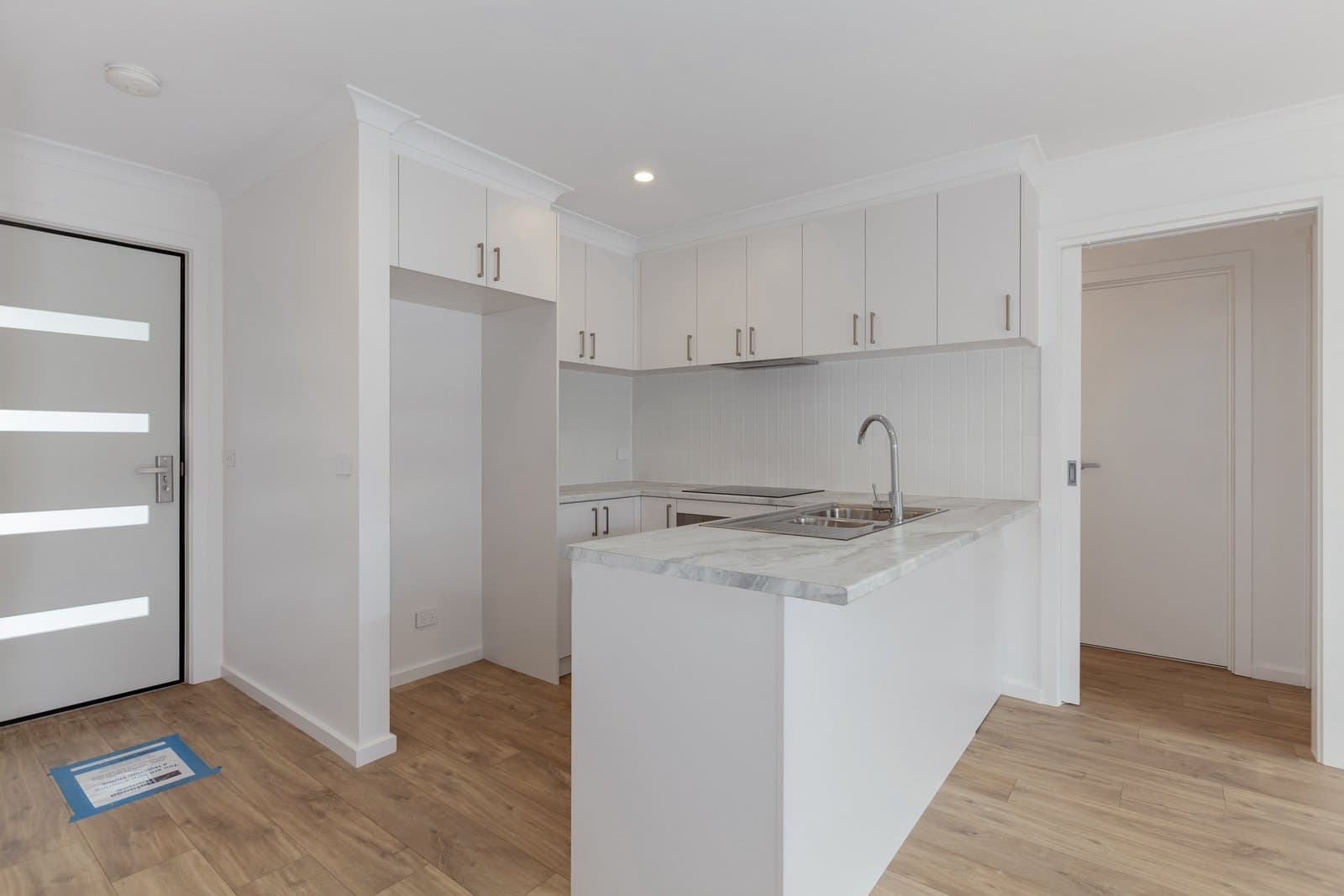 4/12 Raglan St, Wallan, Wallan - Thumbnail 2