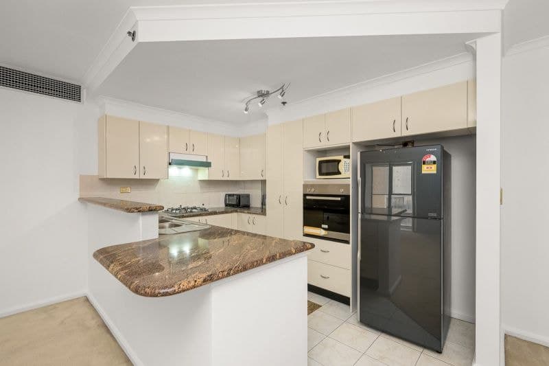 80/418 Pitt Street, Haymarket, Haymarket - Thumbnail 4