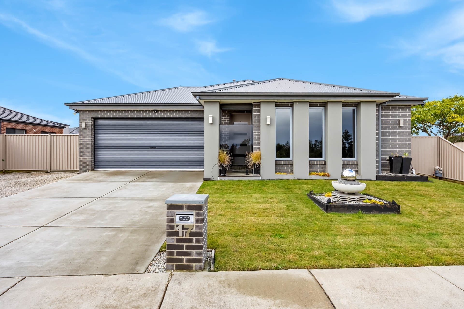 17 Swan Boulevard, Winter Valley, Winter Valley - Image 1