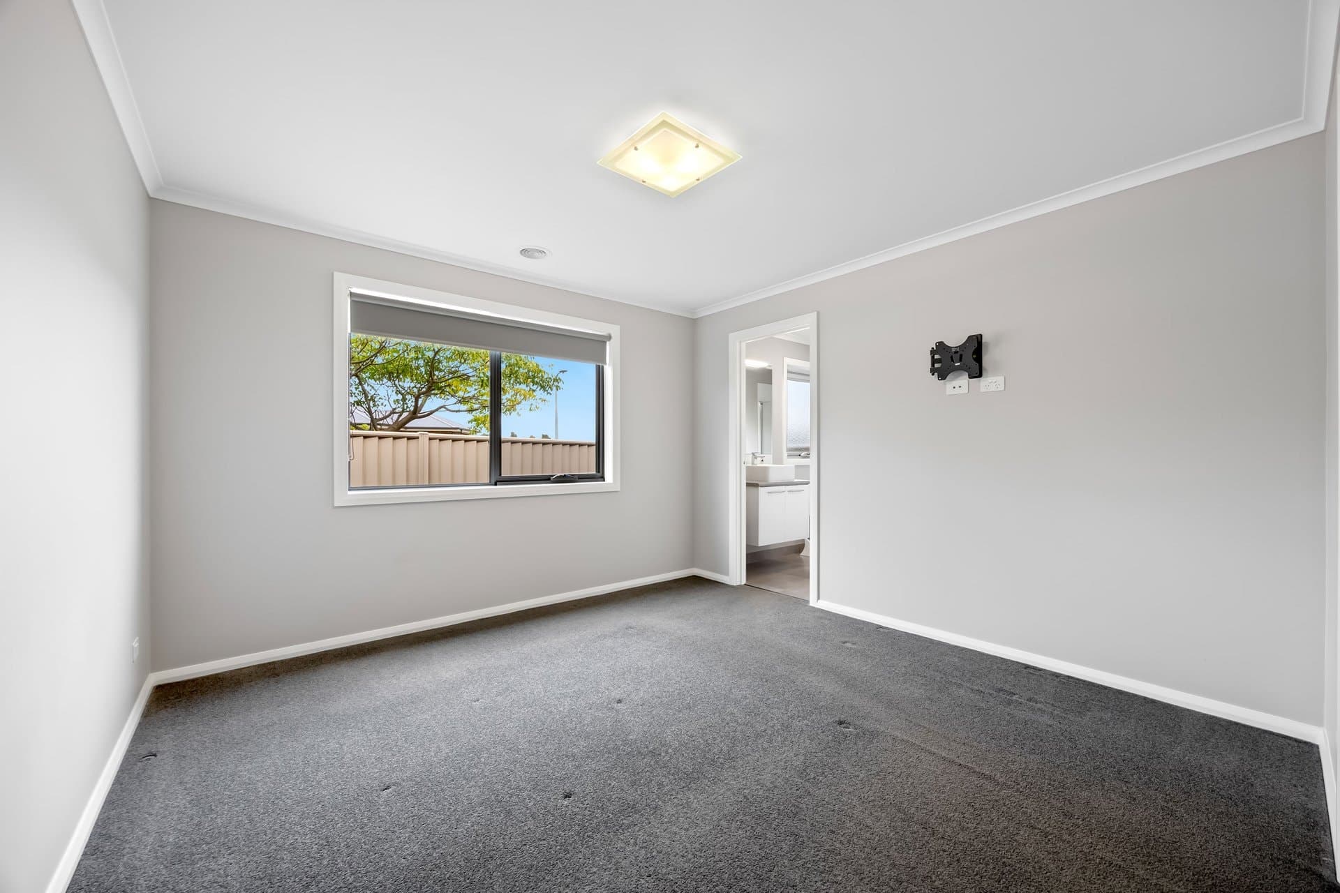 17 Swan Boulevard, Winter Valley, Winter Valley - Thumbnail 7
