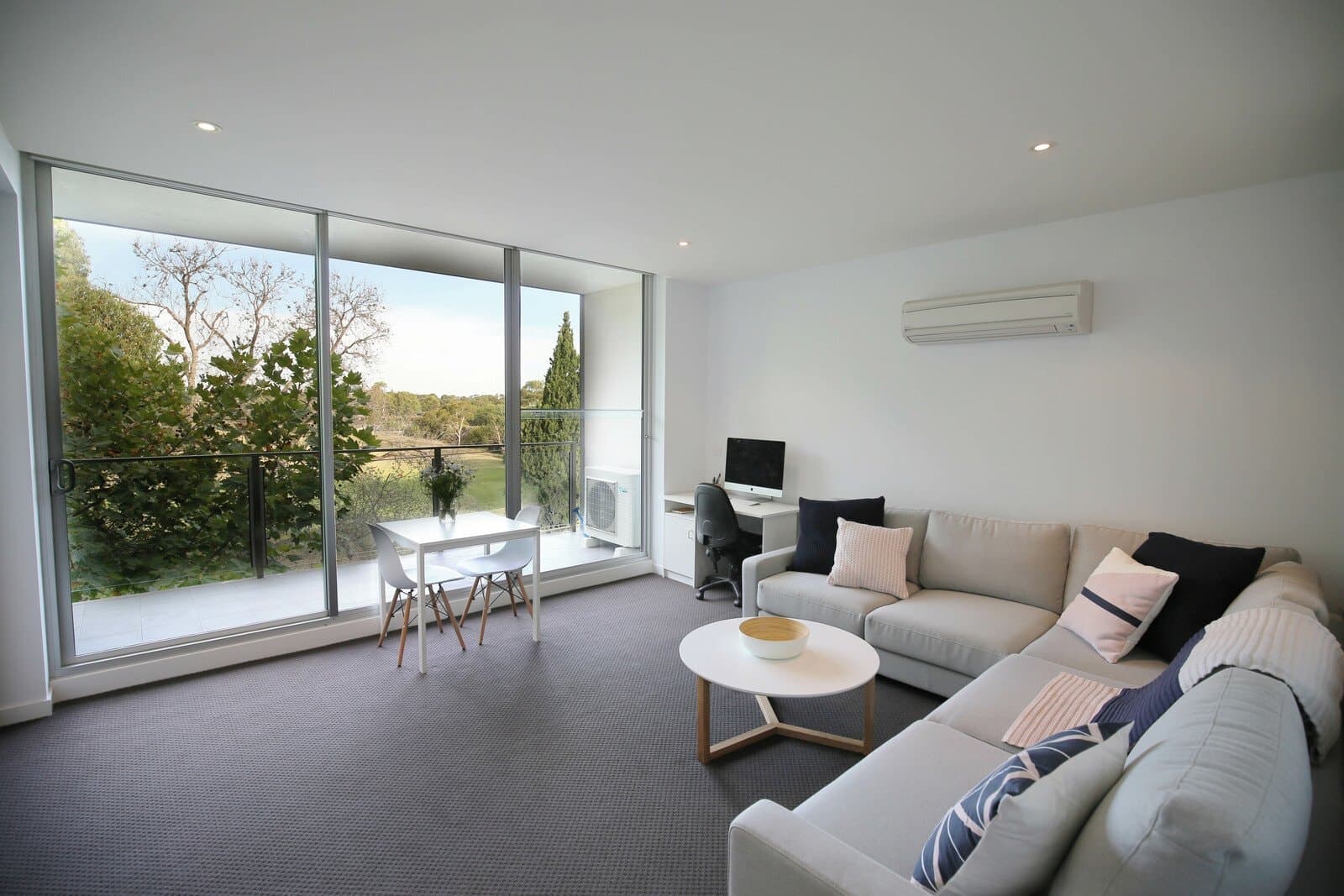 12/201 Ormond Road, Elwood, Elwood - Image 1