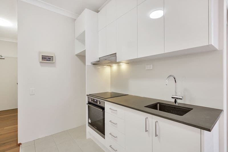5/165 Dowling Street, Woolloomooloo, Woolloomooloo - Thumbnail 4