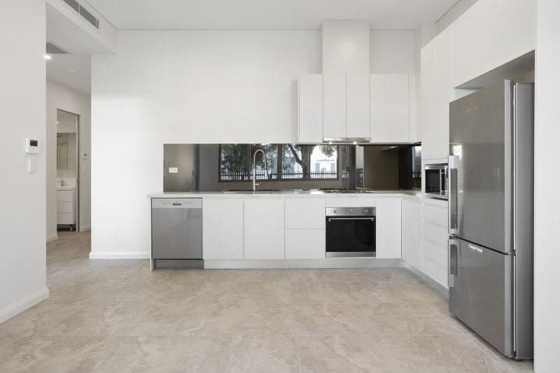 2/21-27 William Street, Alexandria, Alexandria - Thumbnail 2