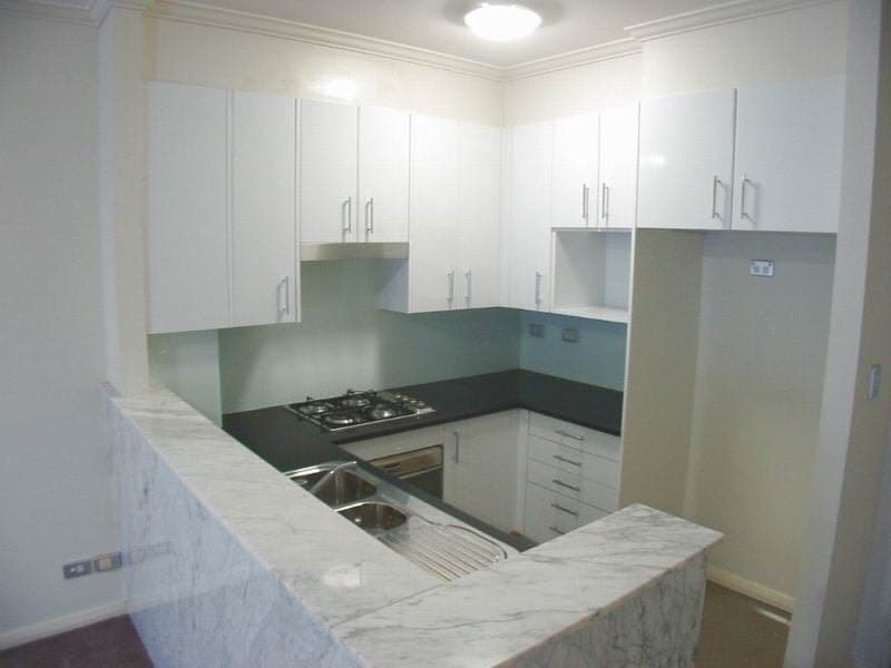 185/806 Bourke Street, Waterloo, Waterloo - Thumbnail 4