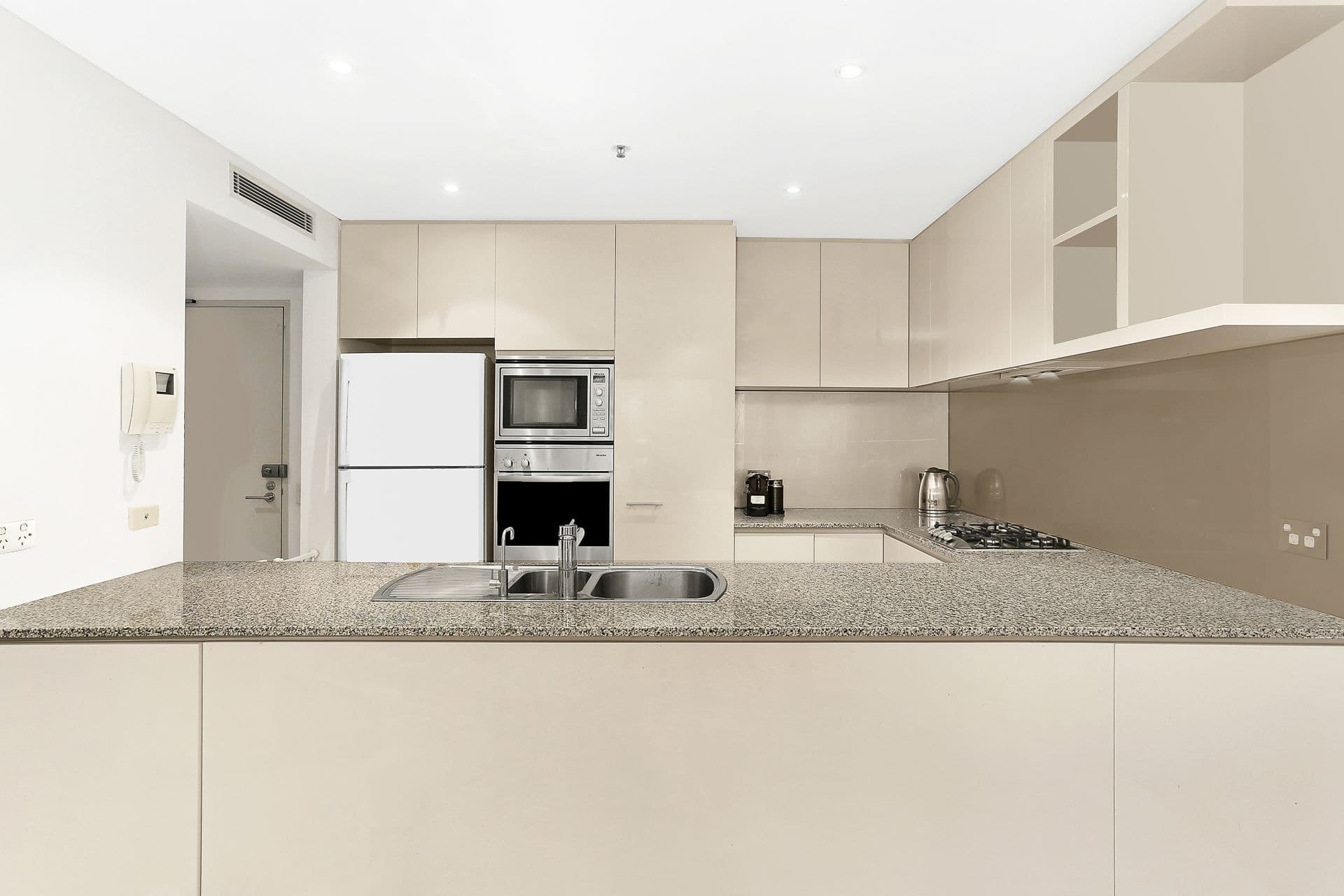 209/9 Railway Street, Chatswood, Chatswood - Thumbnail 3