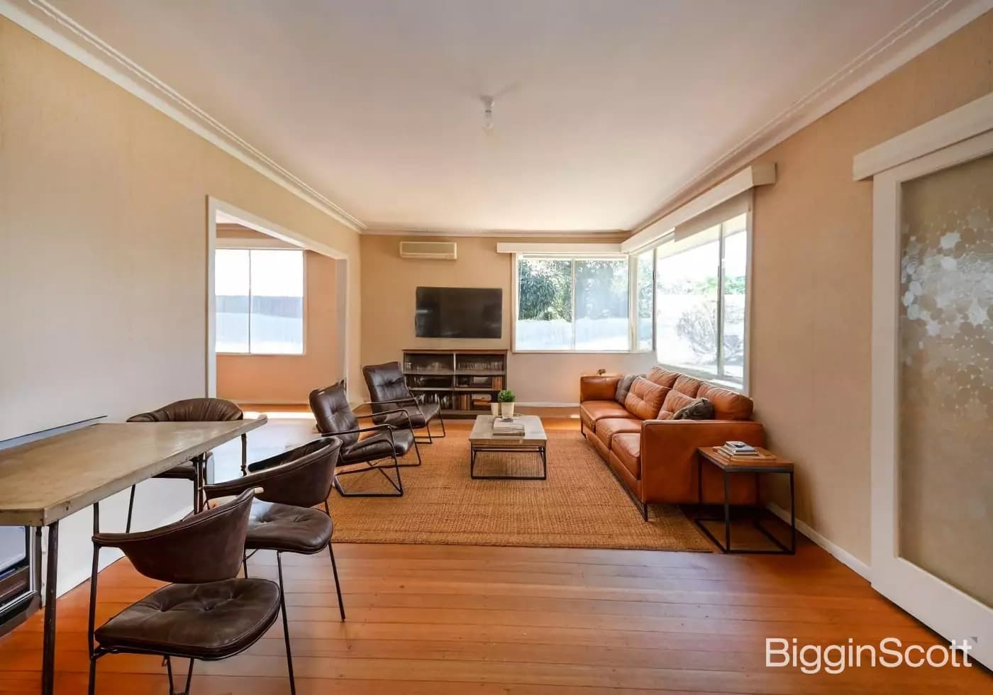 8 Chestnut Court, Wheelers Hill, VIC, Wheelers Hill - Thumbnail 2