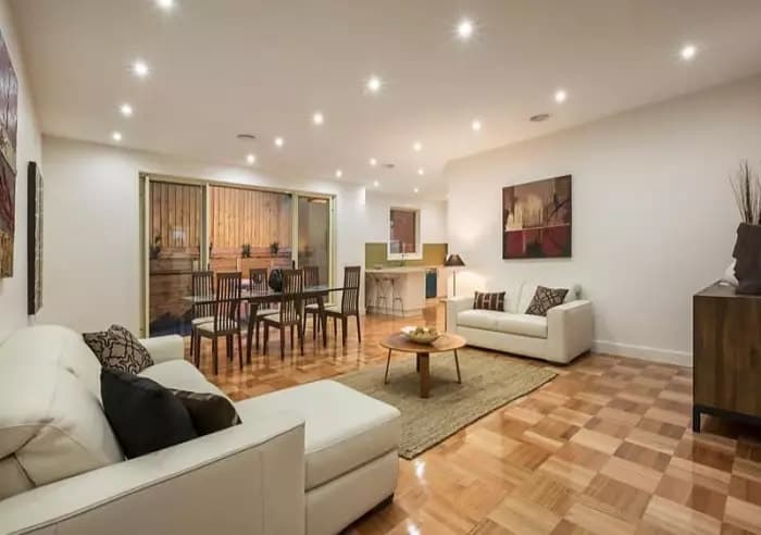 1/5 Darcy Court, Notting Hill, VIC, Notting Hill - Thumbnail 3