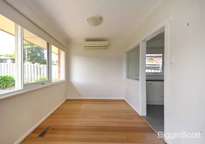 58 Wilga Street, Mount Waverley, VIC, Mount Waverley - Thumbnail 4