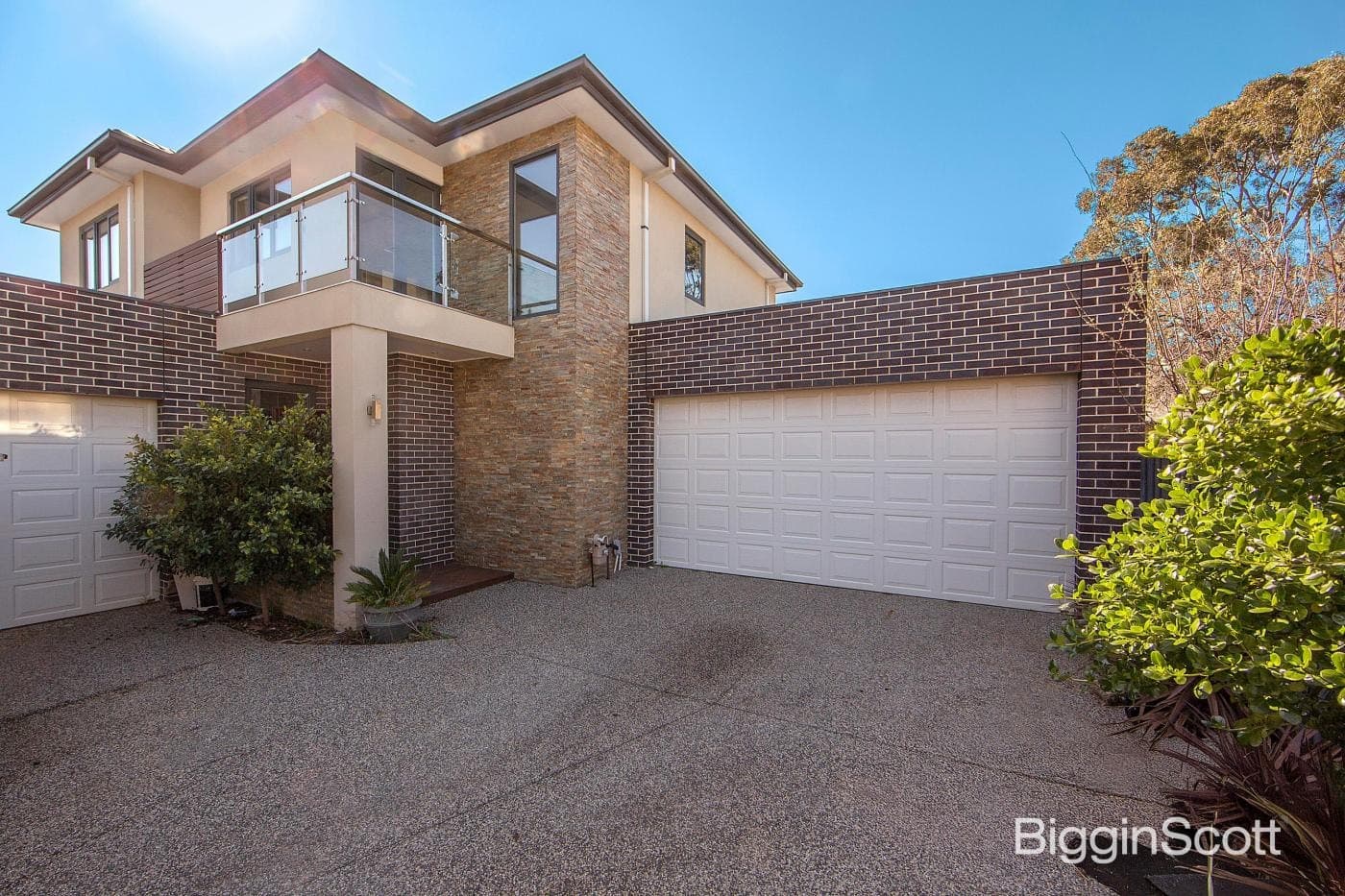 2/34 Westerfield Drive, Notting Hill, VIC, Notting Hill - Image 1