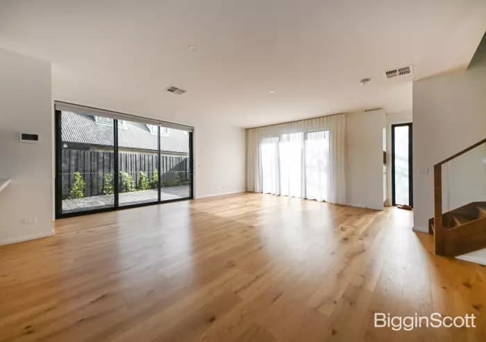 18 Glen Road, Glen Waverley, VIC, Glen Waverley - Thumbnail 4
