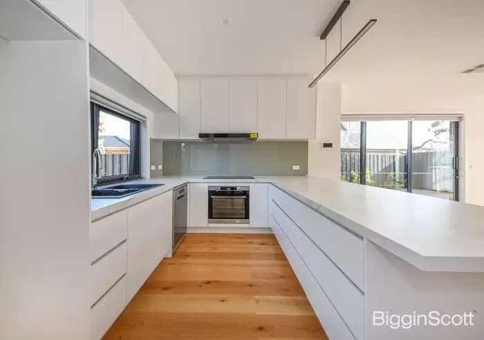 18 Glen Road, Glen Waverley, VIC, Glen Waverley - Thumbnail 5