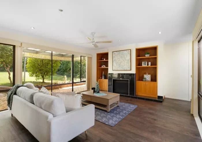 25 Caithness Crescent, Glen Waverley, VIC, Glen Waverley - Thumbnail 3