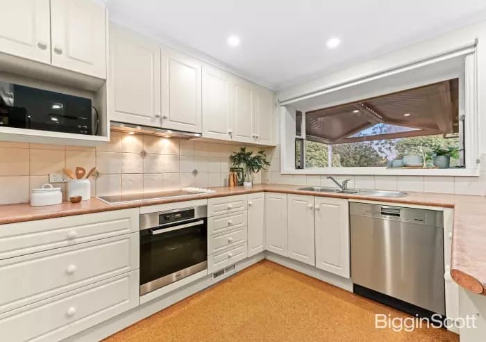 2 Wynyard Street, Glen Waverley, VIC, Glen Waverley - Thumbnail 6