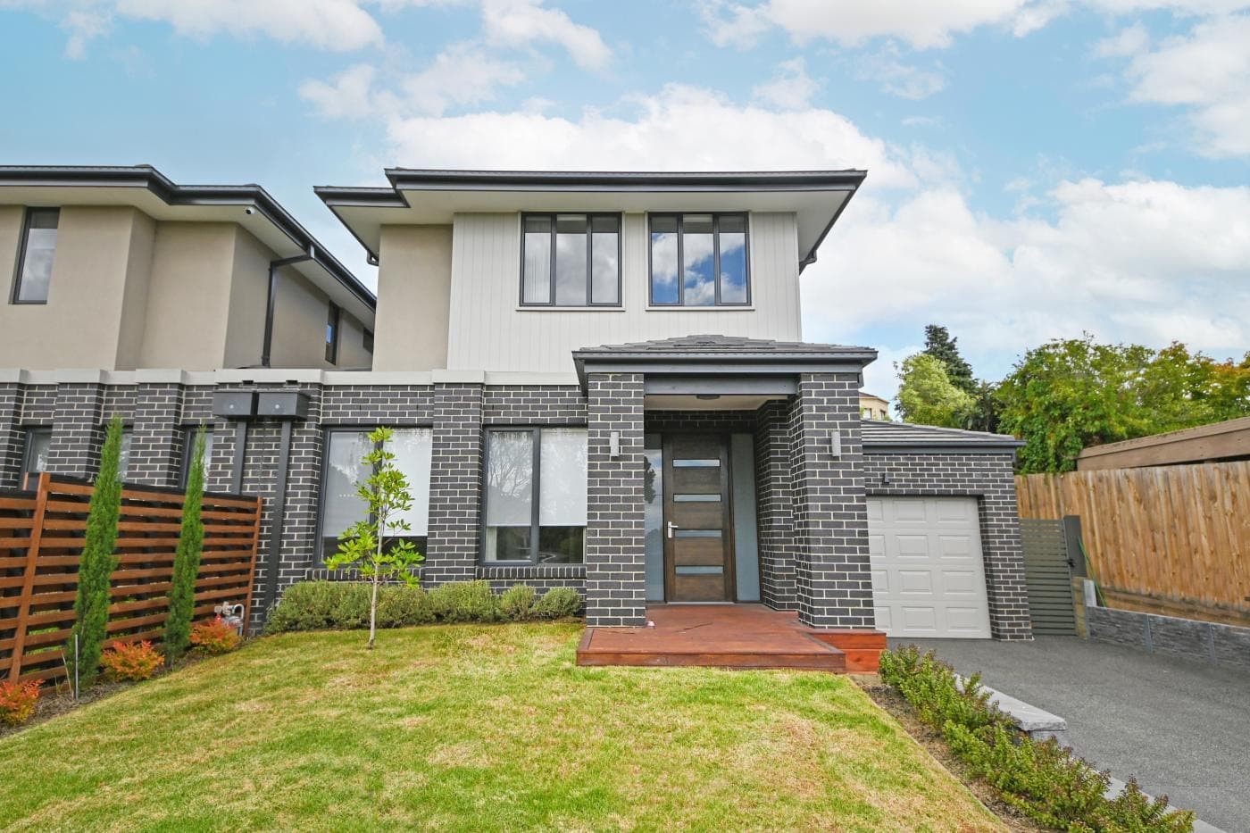 12a Oak Hill Road, Mount Waverley, VIC, Mount Waverley - Image 1