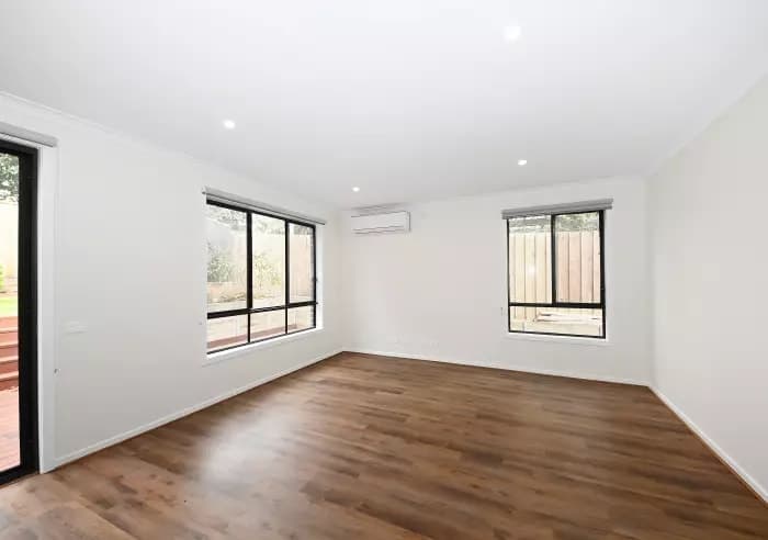 12a Oak Hill Road, Mount Waverley, VIC, Mount Waverley - Thumbnail 4